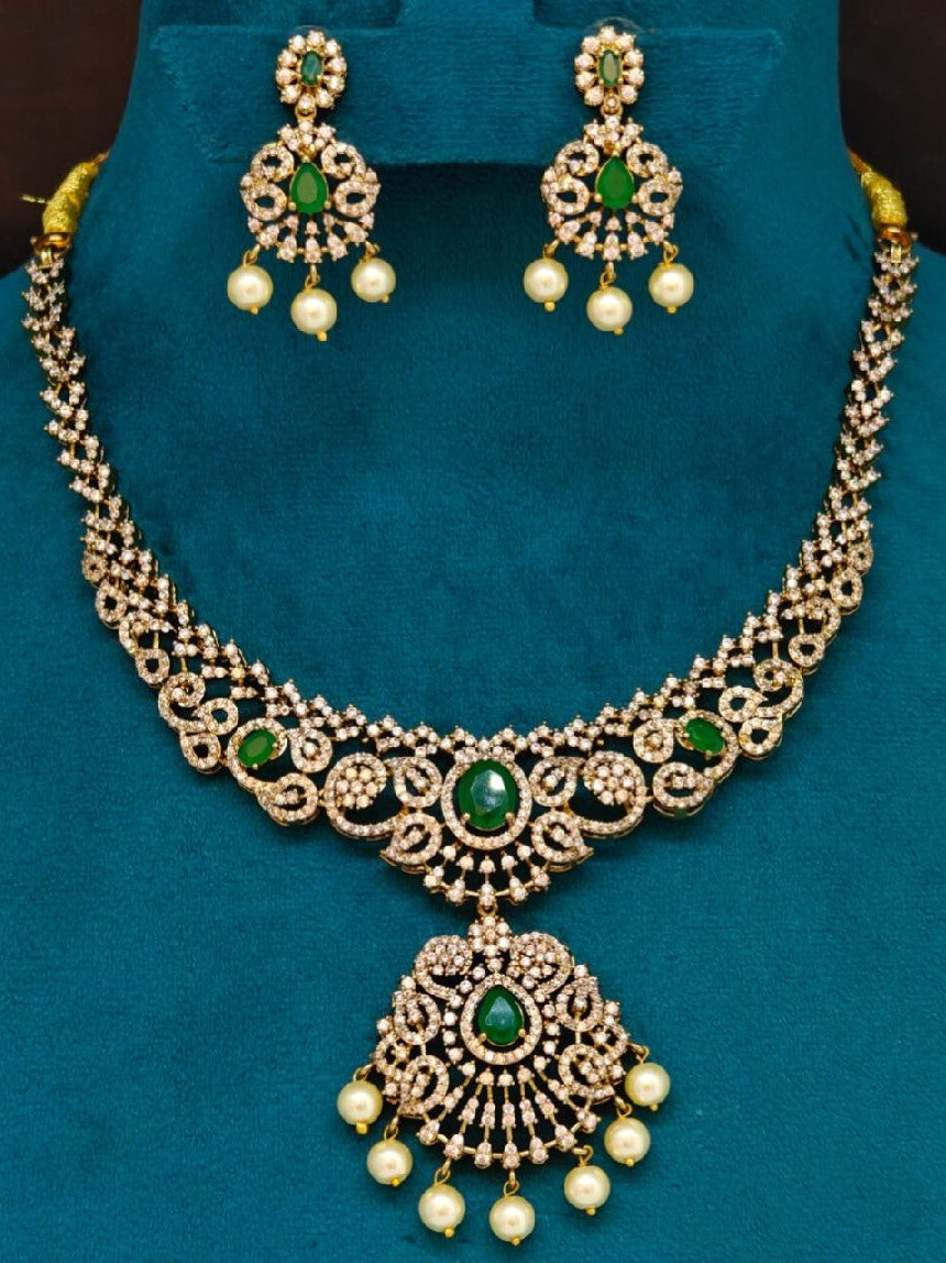Mehandi Finishing Necklace