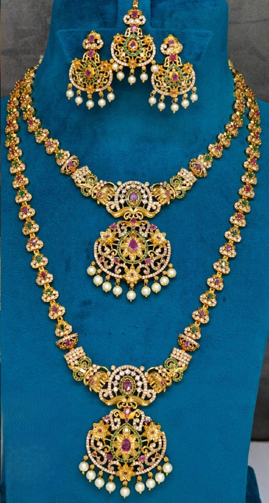 Necklace Set