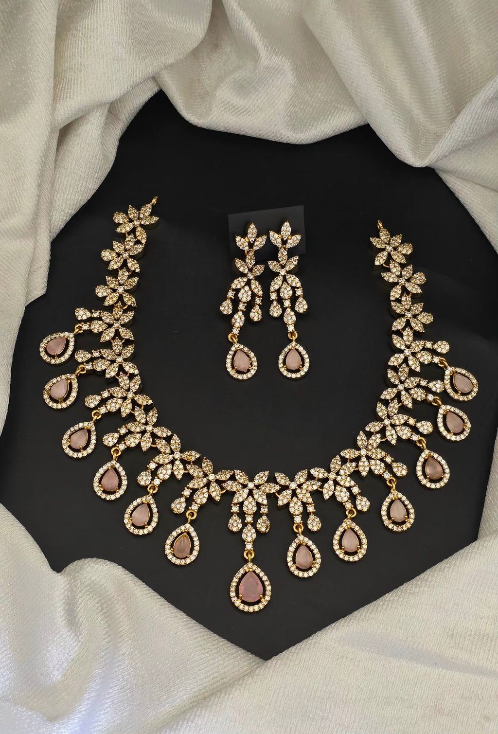Stone Necklace Set